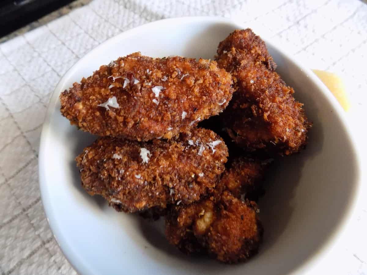Faye's Parmesan Chicken Poppers