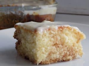 Cinnamon Roll Cake With Cream Cheese Frosting