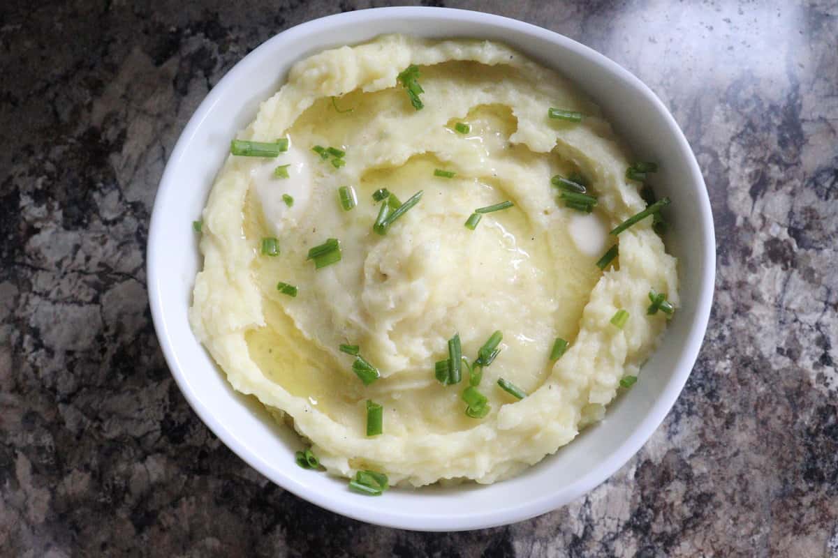 Creamy Mashed Potatoes by Faye's