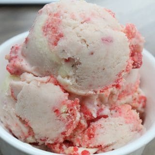 Homemade Strawberry Shortcake Ice Cream