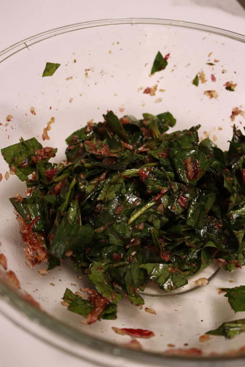 Homemade Lebanese Spinach Pies (Fatayer bi Sabanekh)