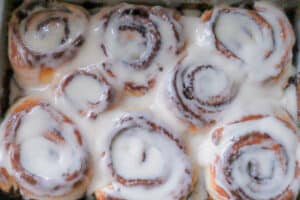 Overnight Fluffy Cinnamon Rolls